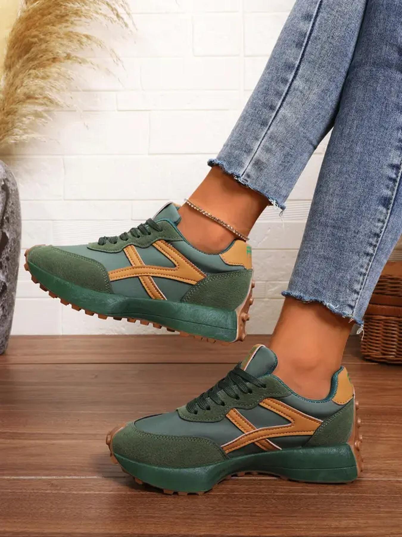 Women Height Increasing Thick Sole Non Slip Comfortable Breathable Colorblock Running Shoes Outdoor Running Sneakers for Outdoor Sports