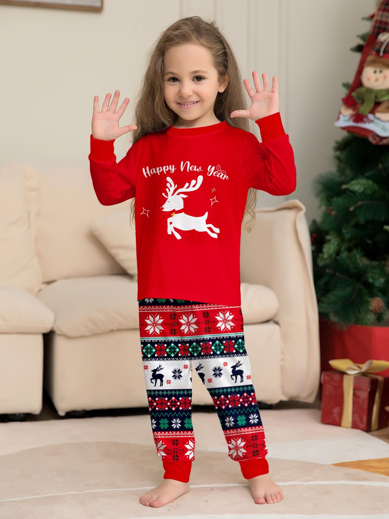 Christmas EIk Famly Matching Pajamas Set 4 Pcs Long Sleve Rd Xmas Printed Sofit Warm Loungeweas Holiday Family Sleepwear for Men Women Kids Chistmas Gif Outft