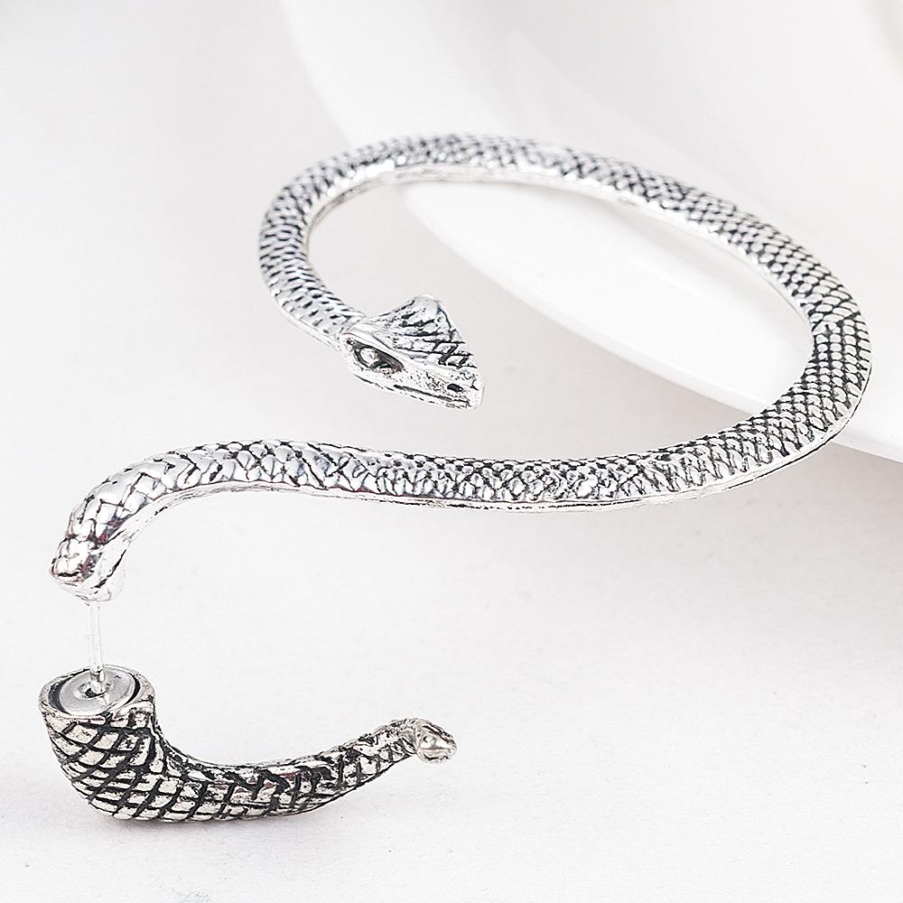 Snake-shaped twisted animal ear clips, punk style, European and American exaggerated retro ear cuffs, stylish jewelry earrings
