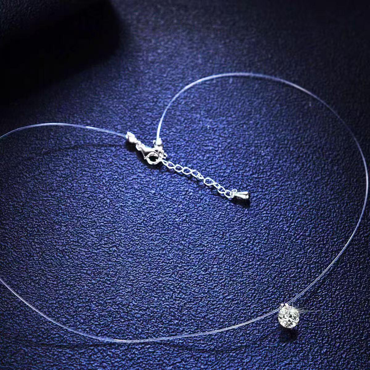 Tasiso Silver Fish-Shaped Pendant Necklace with Large Sparkling Diamond 39cm Chain 5cm Extender Adjustable Elegant Durable Design for Daily Wear jewelry Hexagonal Retro Zircon sierra gates