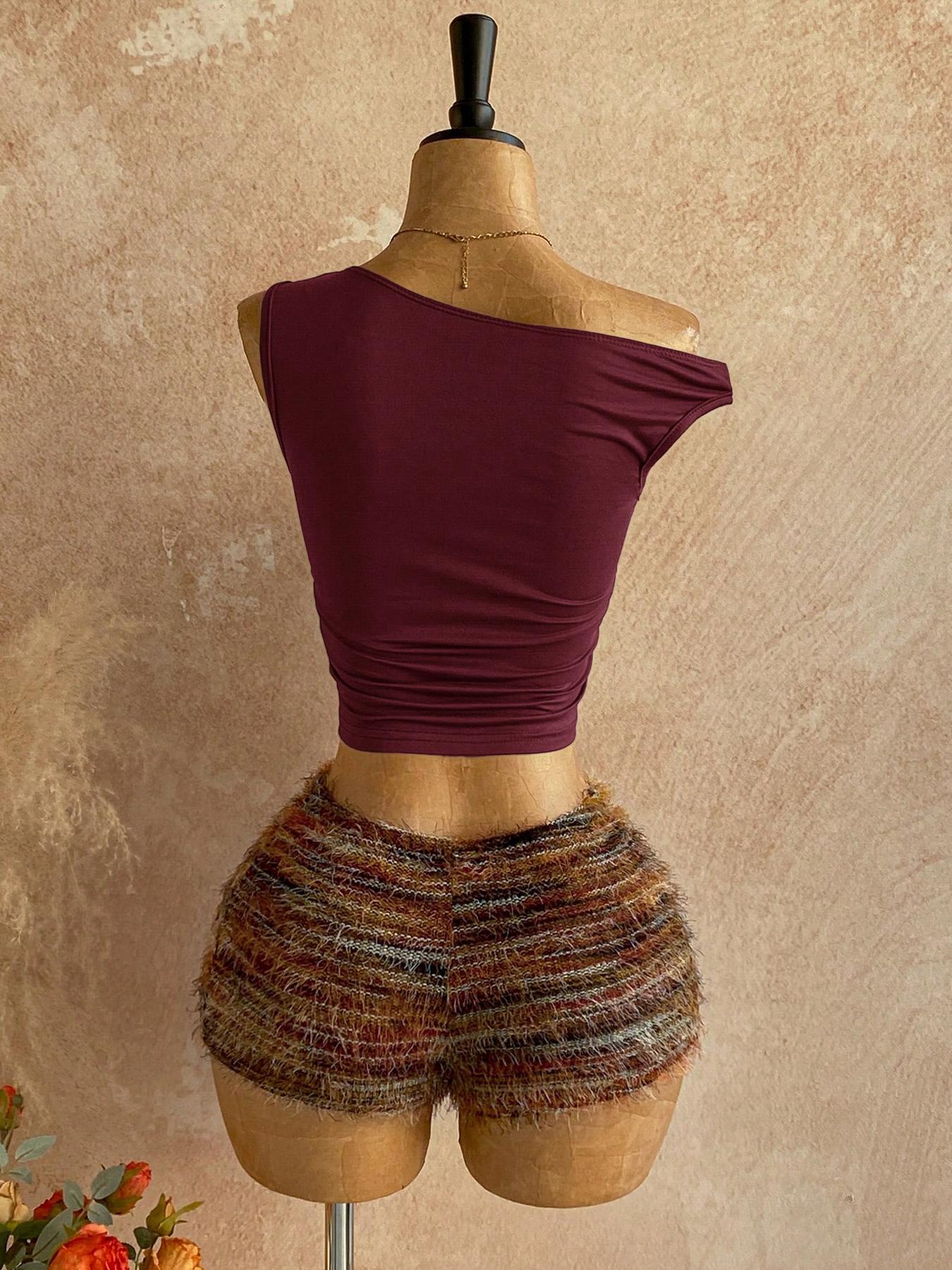 Y2K Aesthetic Casual One-Shoulder Metallic Accent Crop Top & Vintage Fringe Tweed Shorts Set