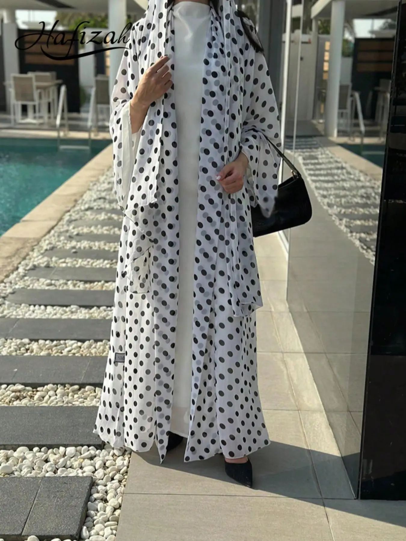 Women's Polka Dot Long Sleeve Abaya Dress with Headscarf, Elegant and Modest Muslim Clothing, Dubai Fashion Style