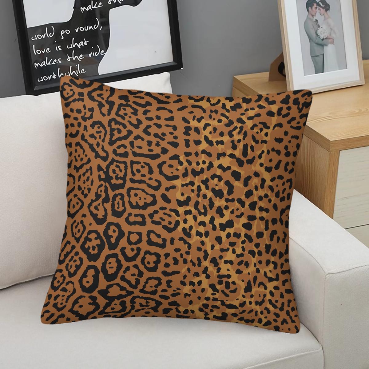 Classic Leopard Print Boho Chic Throw Pillow, Luxury Vintage Bohemian Decorative Pillow with Insert, All Season Lumbar Support Cushion for Sofa, Bay Window, Cafe, Perfect Housewarming Birthday Christmas Gift