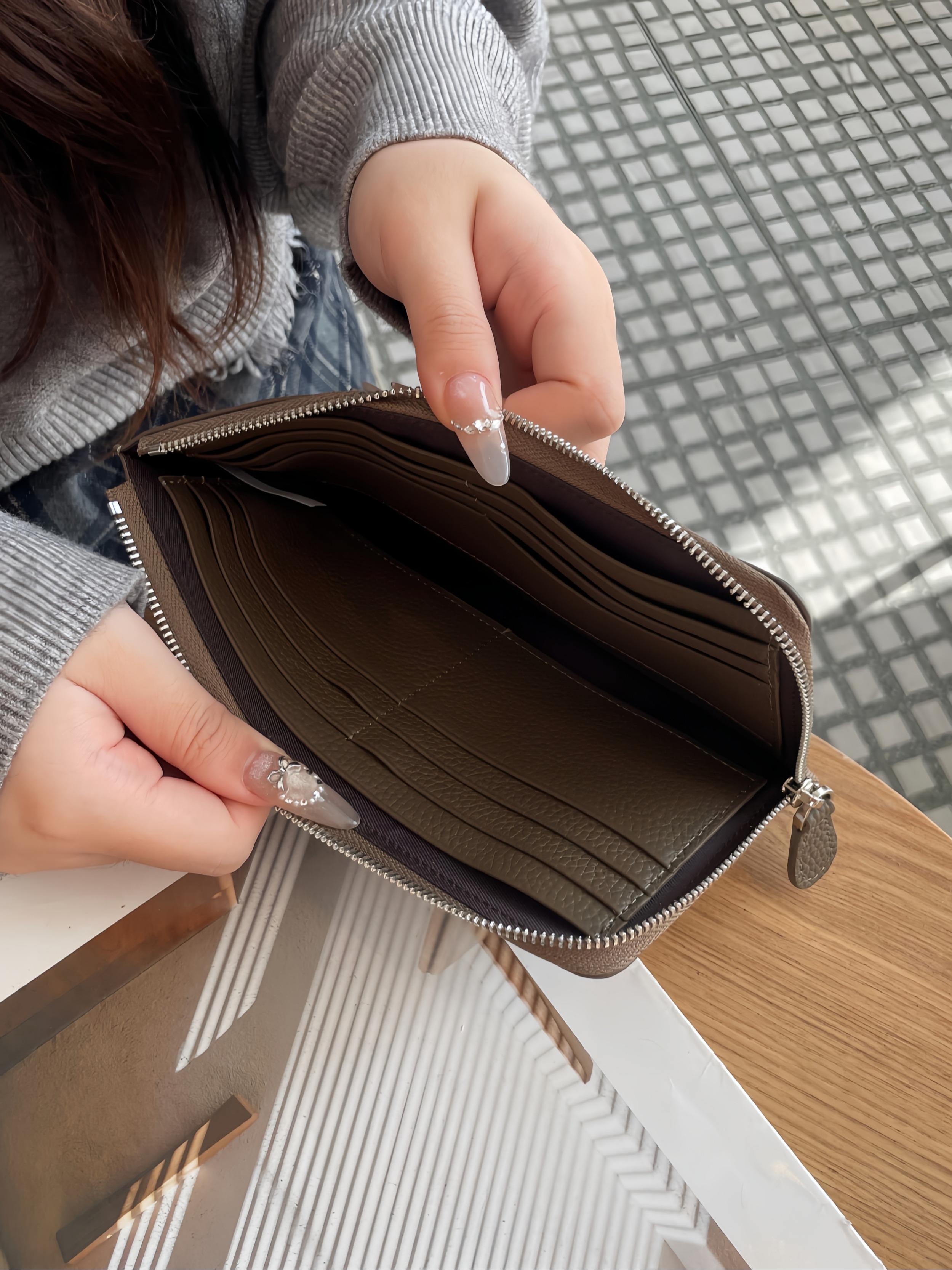 Fashionable Letter Embossed Zip Wallet, 6 Color Options, Multi-Functional Card Holder, Ladies' Long Wallet, High-Quality Women's Coin Purse