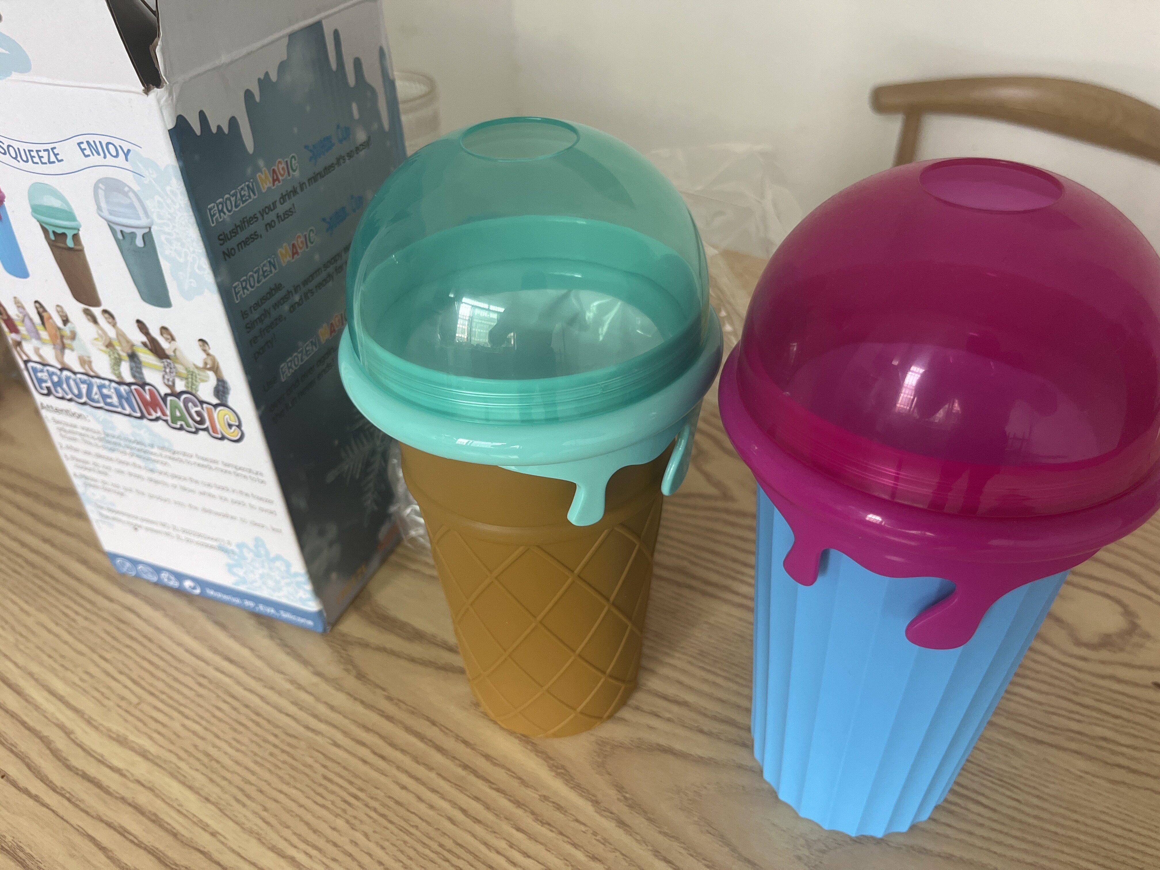 Magic Slushy Maker Squeeze Cup Slushie Maker,Slushie Maker, Large Capacity Magic Quick Frozen Smoothies Cup, Double Layer Squeeze Cup Slushy Maker, Homemade Milk Shake Ice Cream Maker DIY for Children and Family