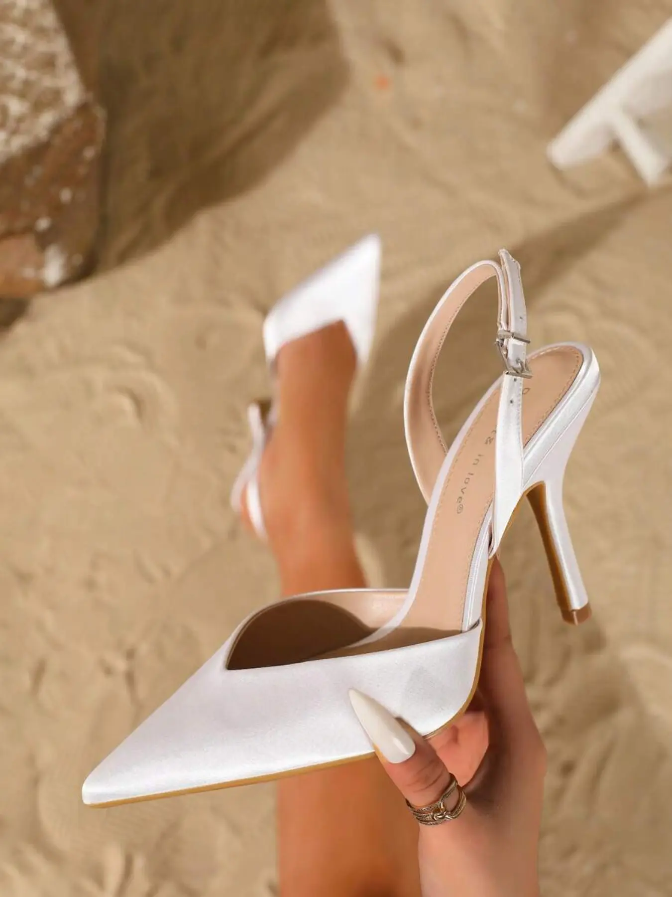 Women's Fashionable Elegant Pointed Toe White Stiletto Heel Slingback Buckle High Heels Suitable For Dress, Elegant, Women Pumps,Elegant,Party Outfits,Wedding Outfits