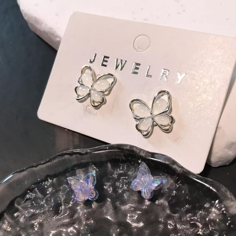 {Comfort Earrings} Magnetic Men's Perforated Ear Clips, Fashion Style Zircon Magnetic Ear Clips, Silver and Black Punk False Ear Clips