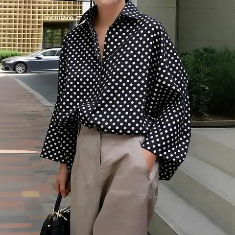 Women's Chic Collared Polka Dot Button-Down Blouse - 100% Polyester Lightweight Fabric, Oversized Loose-Fit, Draped Batwing Sleeves, High-Low Hem, All-Seasons Basics Tops for Women, Thanksgiving, Easter