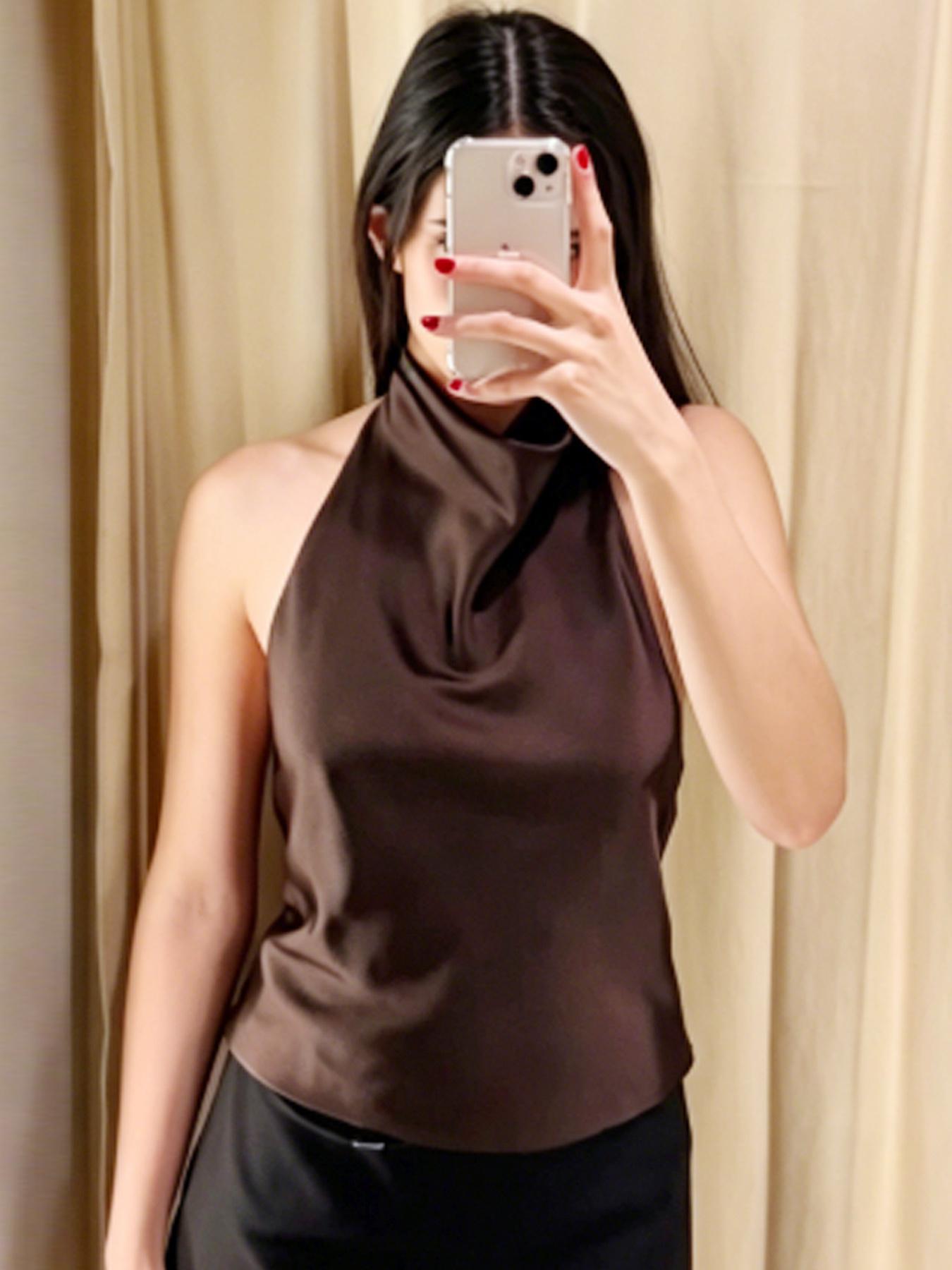 Women's Satin Halter Tops Halter Neck Y2K Sexy Corset Crop Tanks & Camis Backless Camisole Summer 2026 Ladies Fashion Backless Sleeveless Tank Tops Black White Orange Pink Yellow Brown Purple Green Top Elegant Evening Party Prom Top Women Solid Tank Top