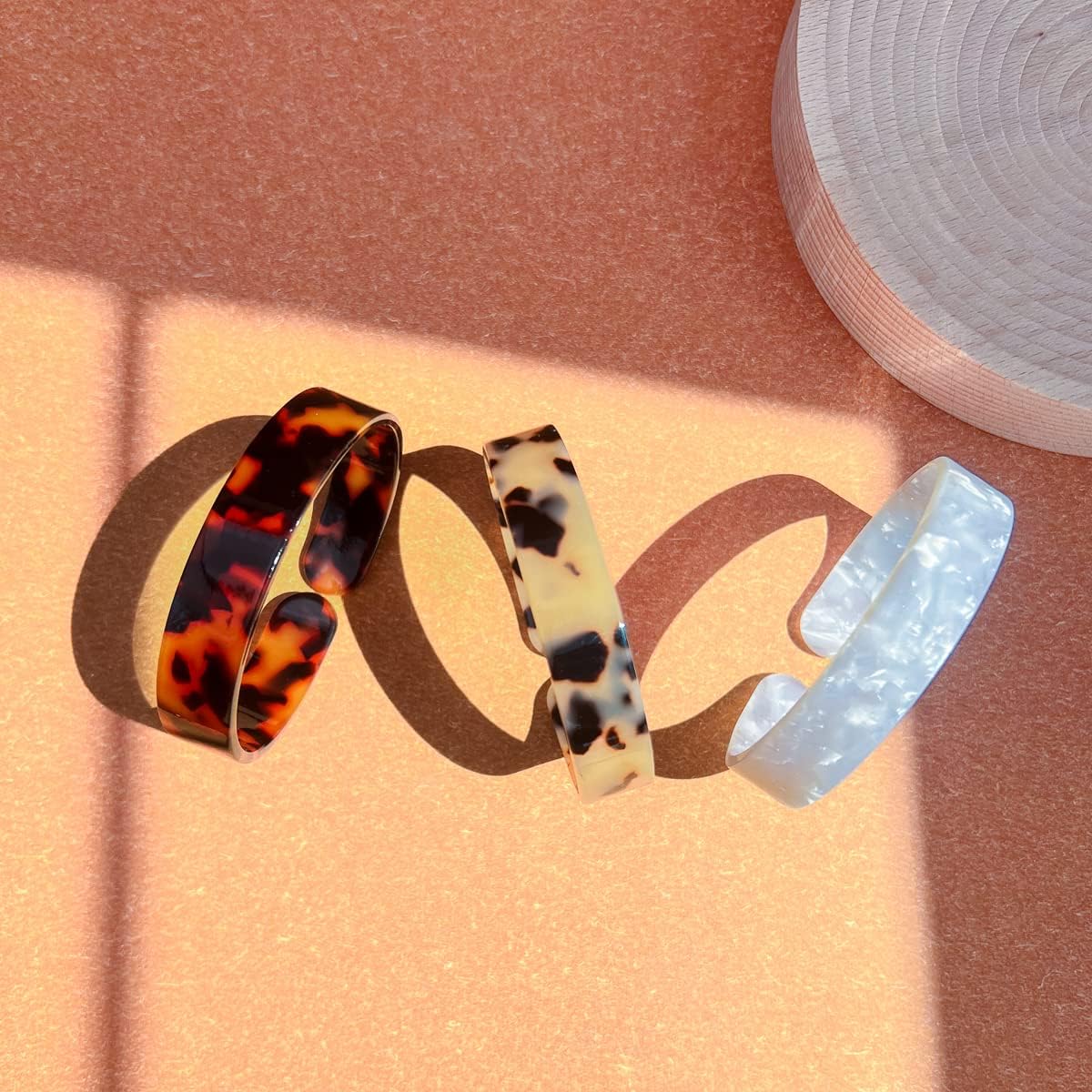 4 count   Plastic Bangle Bracelet Set | Adjustable Stackable, Tortoise Leopard  Print, White , Regular and Plus Sizes