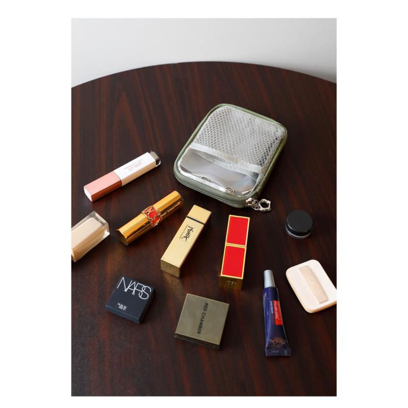 Small Clear Makeup Bag for Purse Travel Cosmetic Case Transparent Toiletry Bag with Zipper, Portable Make Up Organizer Traveling Compact Car Bag for Essentials