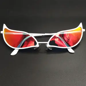 Donquixote PVC Sunglasses Doflamingo Cosplay Glasses Anime Cat Eye Sunglasses for Women Men Funny Christmas Gift Party Props