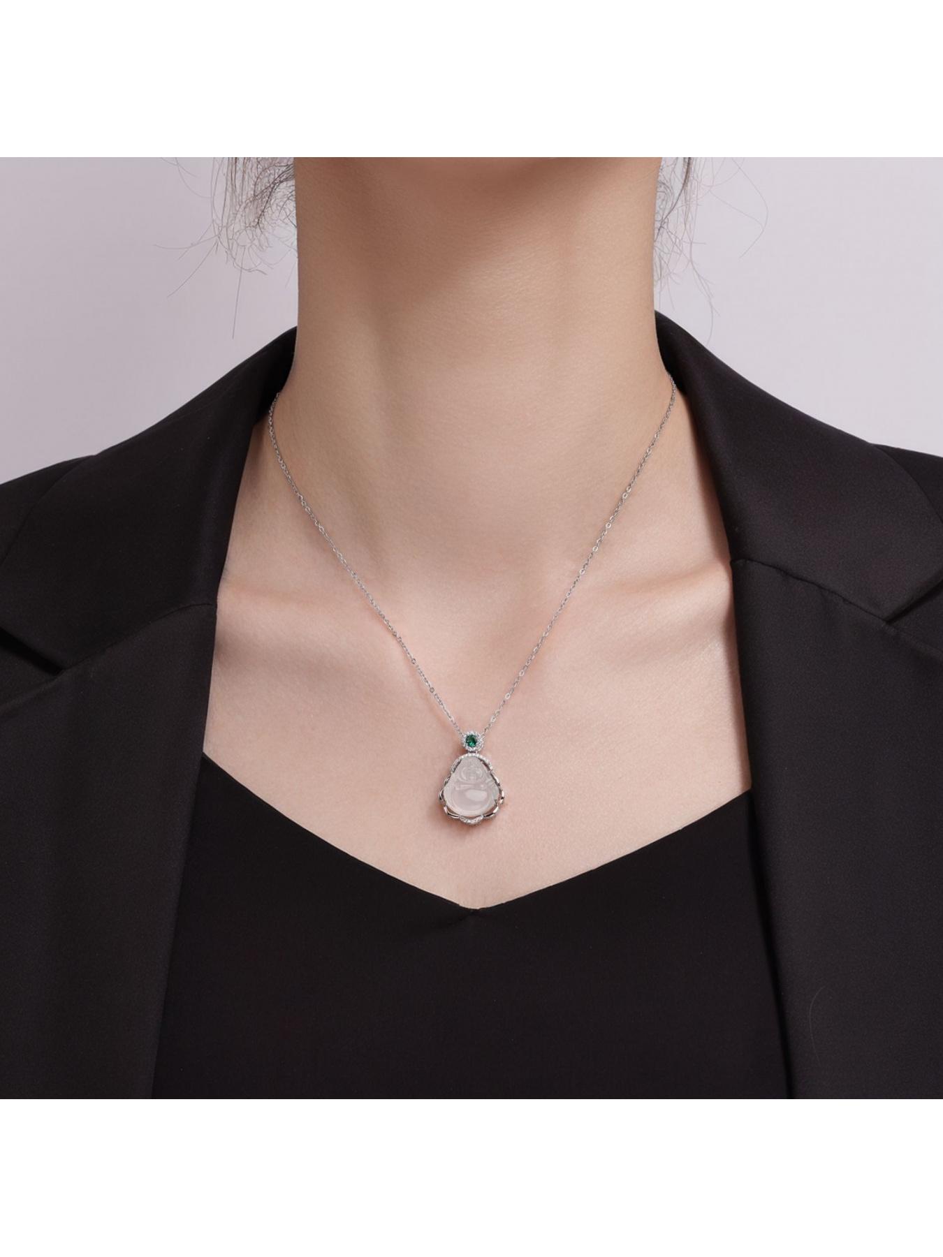 New Chinese-style imitation chalcedony Maitreya Buddha necklace for women, light luxury niche design, high-end and elegant Buddha pendant collarbone chain