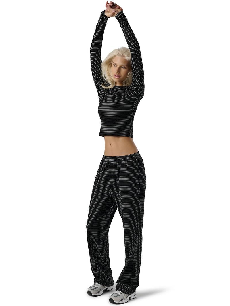 Women's Fashion Comfortable Slim Fit Striped Long Sleeve Top and Loose Pants Set, Casual Two-Piece for Daily Wear,Women's Fashion Comfortable Slim Fit Striped Long Sleeve Top and Loose Pants Set, Casual Two-Piece for Daily Wear,Airport Outfit