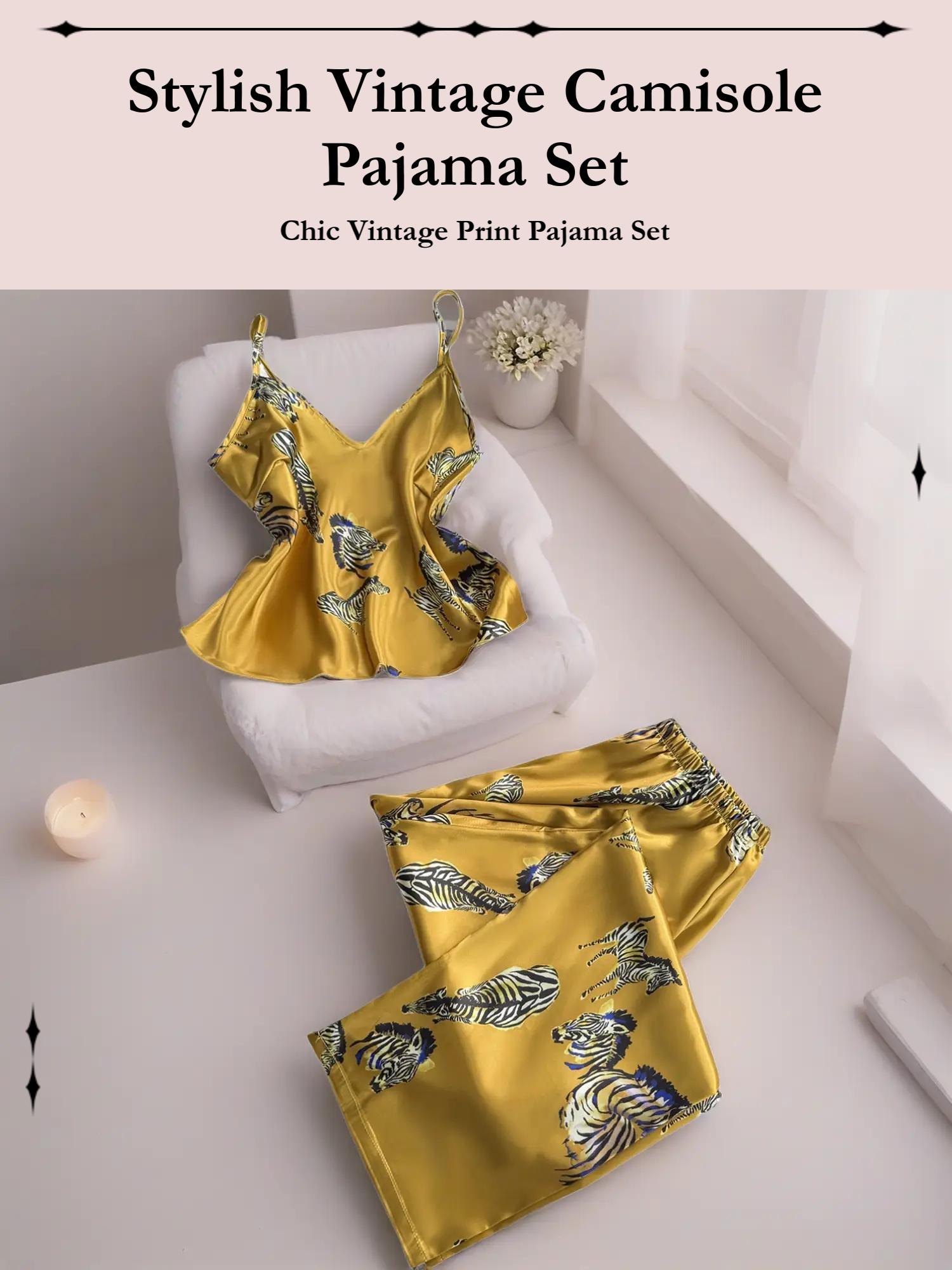 Stylish Vintage Print Camisole Pajama Set for Women, Casual Two-Piece Homewear, Adjustable Straps, Fitted for All Seasons Lingerie Sets