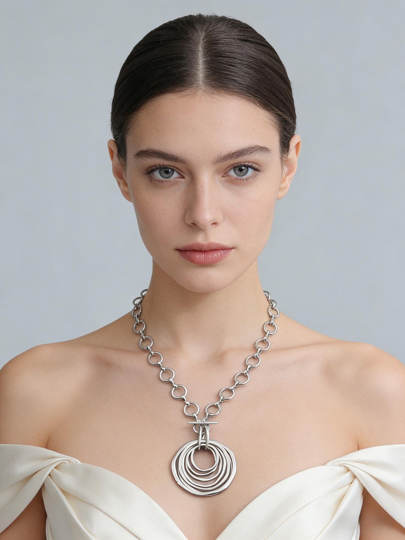 1pc Silver Color Boho Large Multi-Circles Moveable Round Circles Pendant Chunky Chain Statement Necklace Suitable For Women's Daily Wear 18"+2" Extend Chain