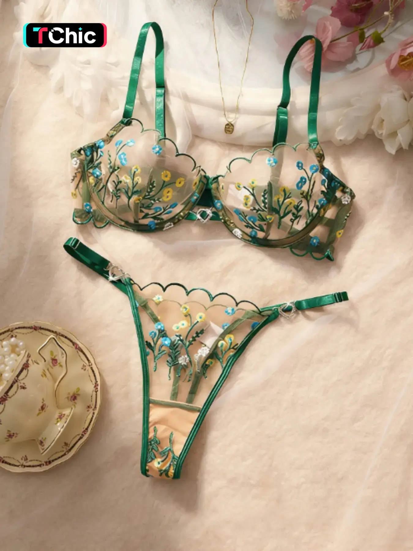 Women's Sexy Matching Bra Set, Romantic Healing Style, Embroidered Semi-Transparent, Adjustable Straps, Max Support, All Seasons, Underwear Sets, Curvy