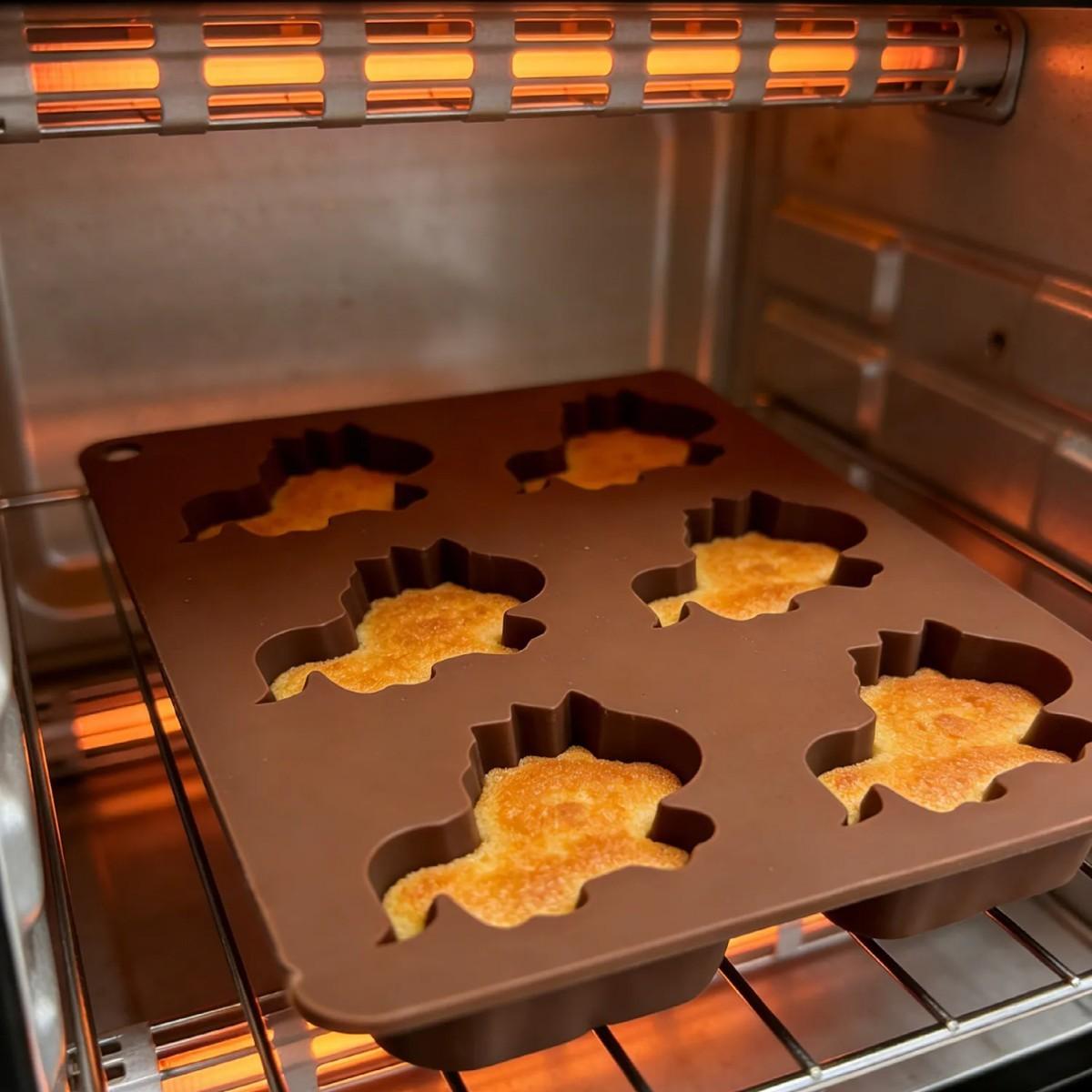 1pc Creative Horse Shape Ice Cube Tray, Multi-Functional Silicone Mold, Chocolate Cake Mold, Summer Cooling Kitchen Utensil