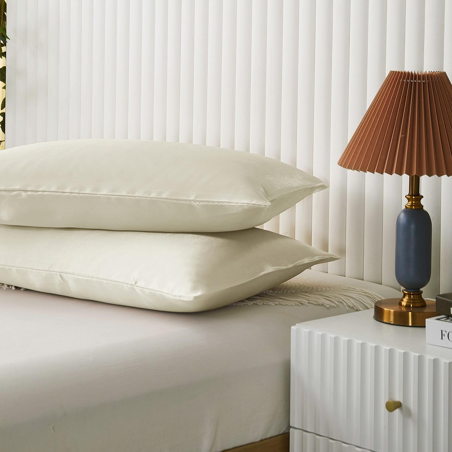 2-Piece Minimalist Solid Color Pillowcase Set Made From Premium Polyester Fabric, Skin-Friendly and Soft, Breathable and Comfortable, Durable and Wear-Resistant. Ideal for Bedroom, Sofa, and Living Room Home Decor. (Pillow Inserts Not Included)