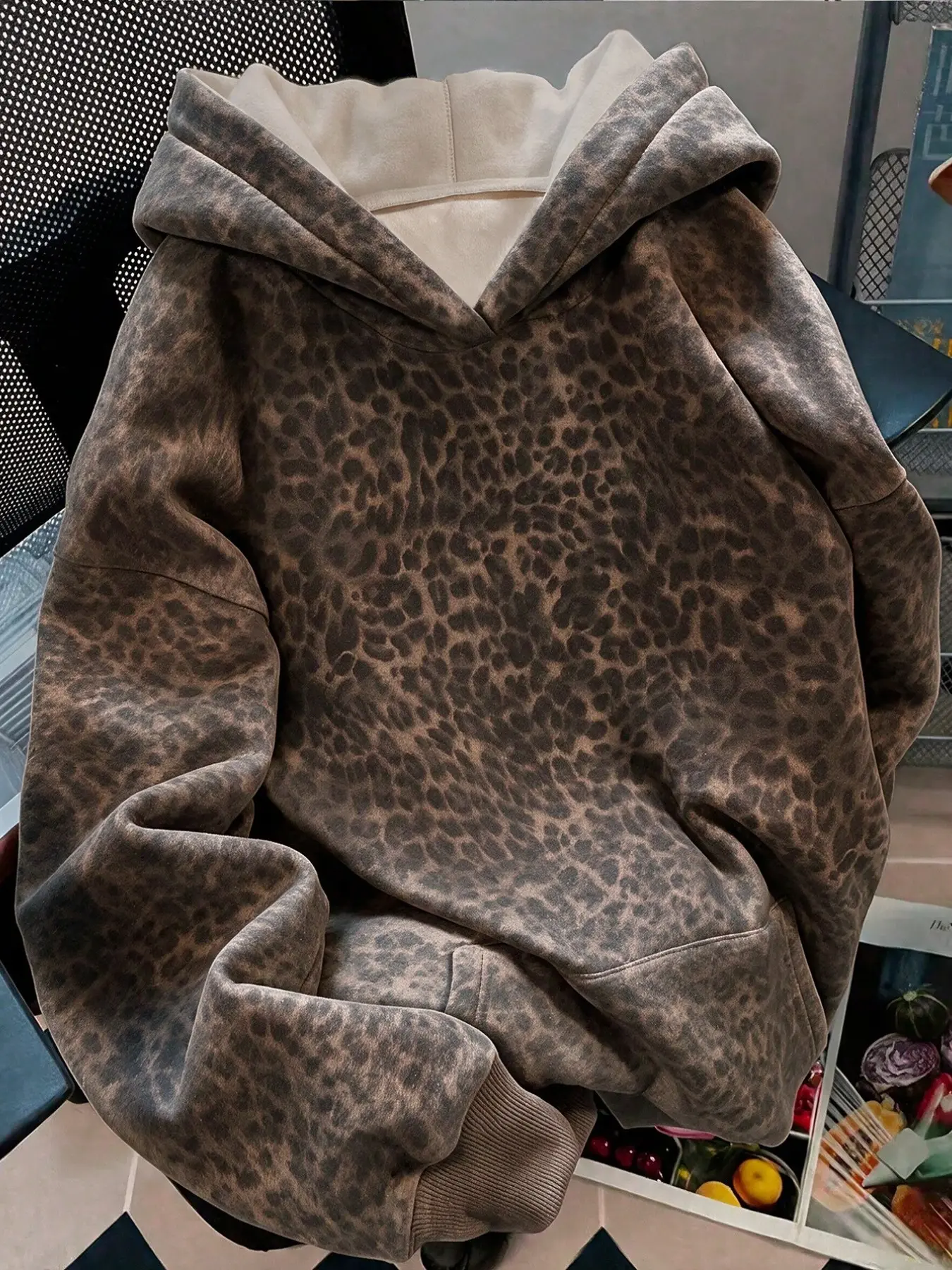 Women's Leopard Print Hoodie Y2K Fashion, Long Sleeve Pocket Casual Hooded Sweatshirt, Fall Clothes for Women, Back-To-School Season, Premium Printed Hoodie