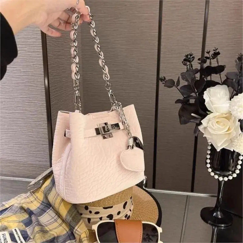 Fashion Chain Simple Handheld Bucket Bag Women Leather Texture Small Capacity Shoulder Bag Ladies Daily Versatile Crossbody Bags