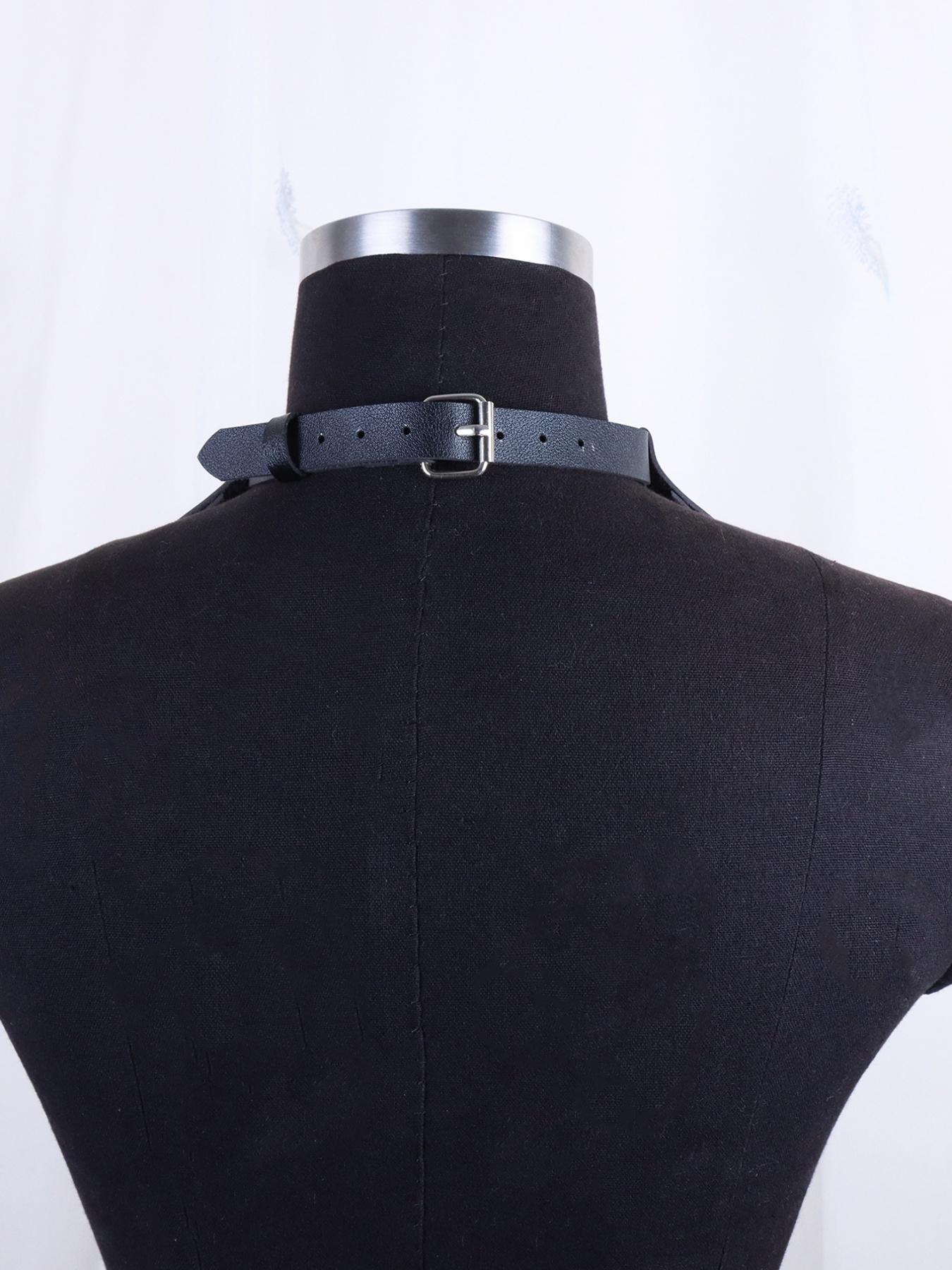 Women's Punk Style PU Leather Choker Necklace, Stackable Clavicle Chain, Halloween Dark Gothic Role Play Accessory, All Season Fashion Costume Prop, Adjustable Choker, Gothic Witch Jewelry