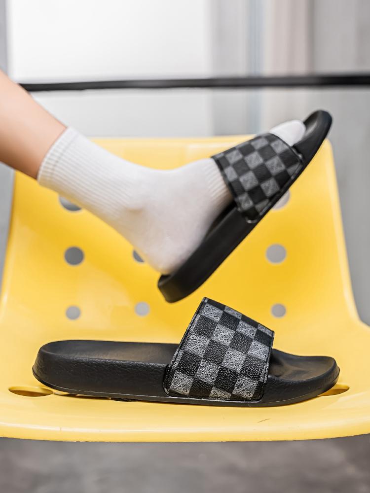 Men's Checkered Pattern EVA Slides, Casual Comfortable Non-slip Slippers, Open Toe Shoes for Indoor Outdoor Beach Shower