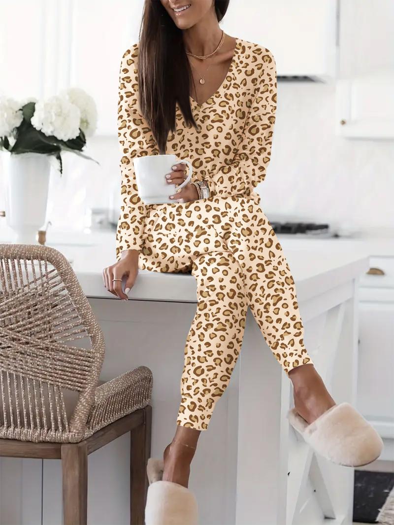Women's Leopard Print Long Sleeve Top & Elastic Waist Butterfly Cuffed Pants, Soft Comfortable Knit Loungewear Pajamas Set for All Seasons, Casual Homewear for Women