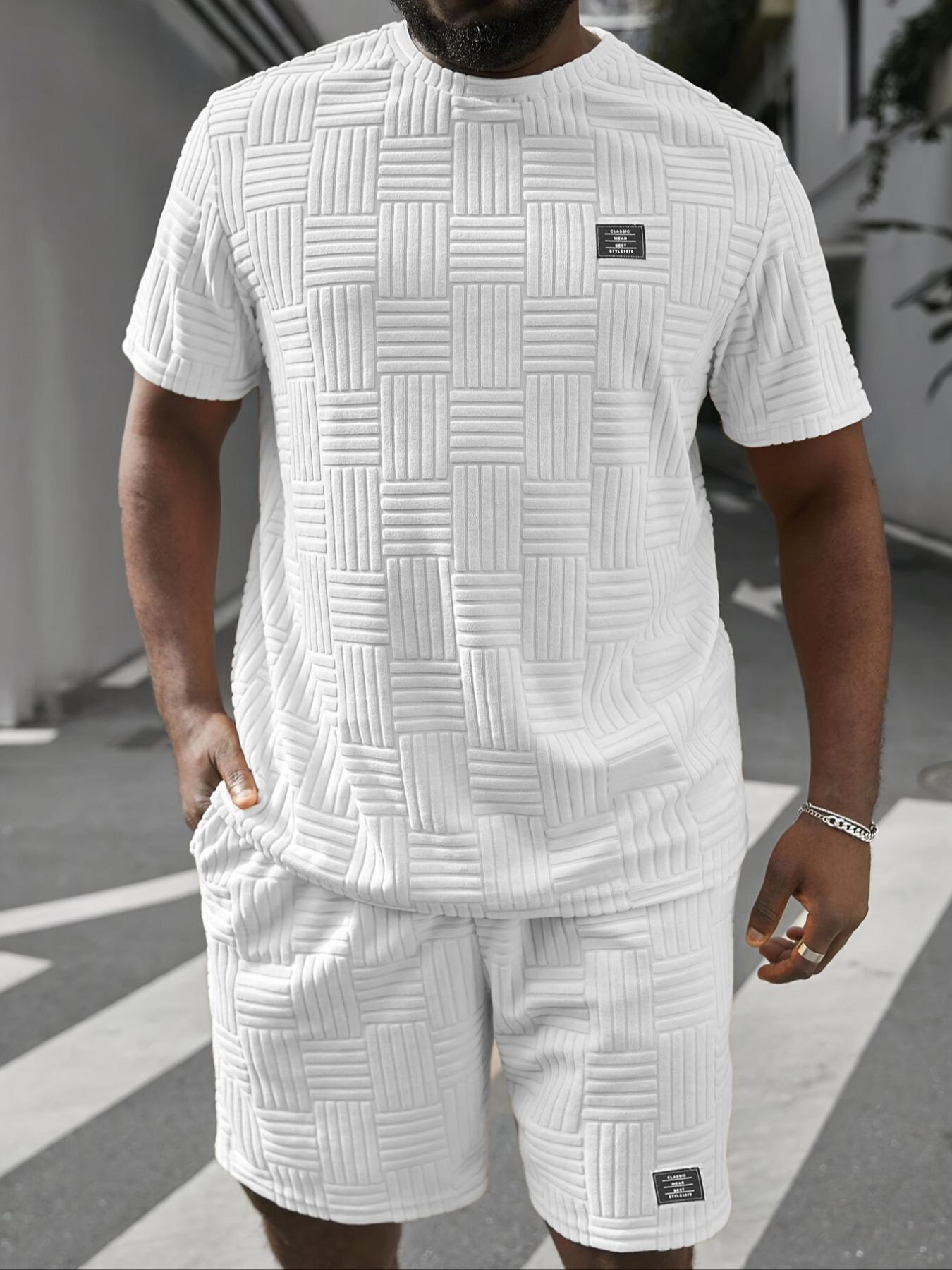 Men's Letter Patched Short Sleeve Tee & Shorts Loungewear Two-piece Set, Regular Fit Casual Comfy Round Neck T-shirt & Shorts Set, Men's Sleepwear for All Seasons