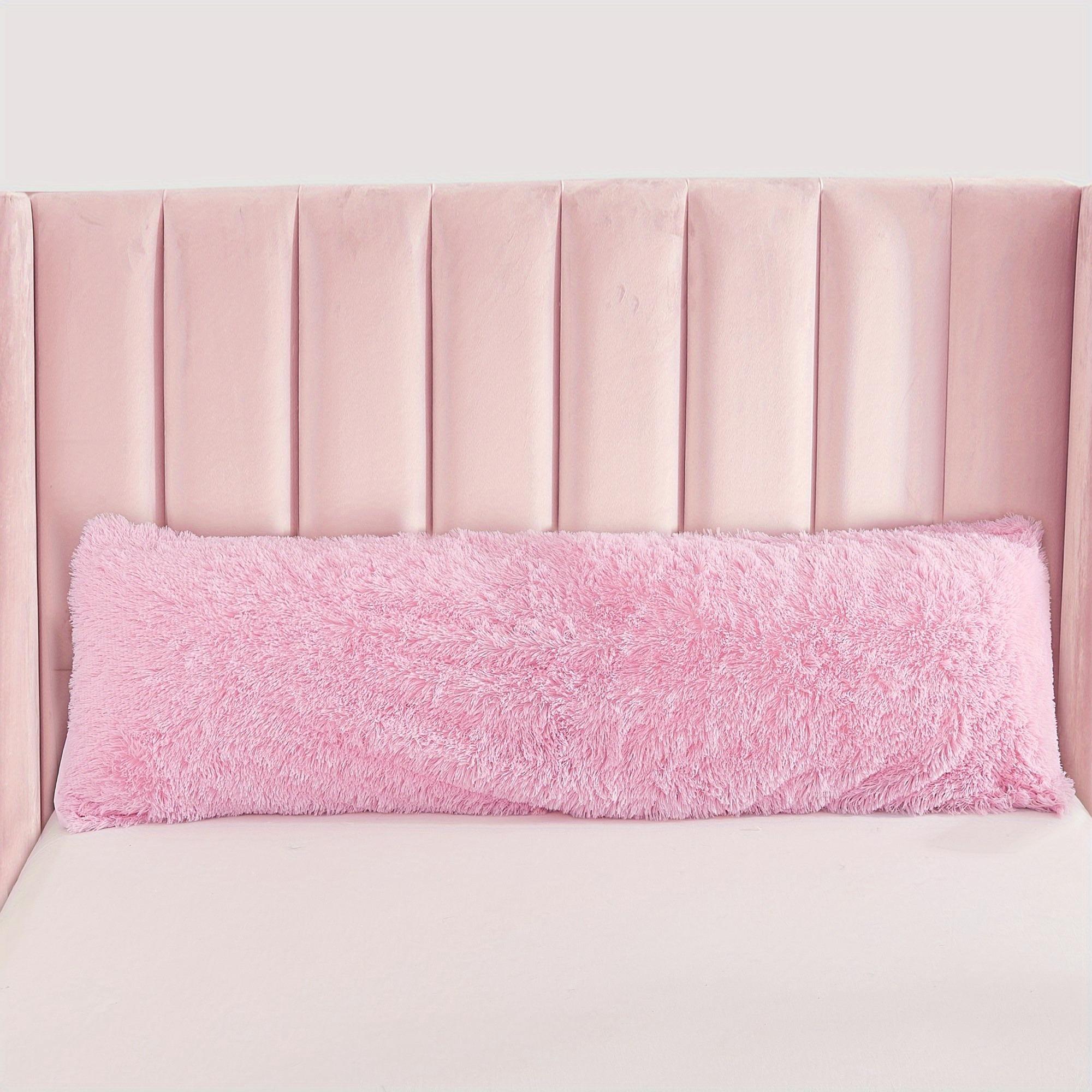 1 piece solid color plush bed pillowcase, body pillowcase and decorative pillowcase. 1 pillowcase only, no core included. Soft and comfortable fabric, suitable for sofa, bedroom, guest room, hotel, inn, school dormitory and car decoration.