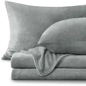 Fleece Sheets Queen Size Bed Set, Soft and Warm Plush Flannel-Like Queen Sheet Set 4 Piece for Gift & Decor, Includes 1 Deep Fitted Sheet, 1 Flat Sheet and 2 Pillowcases (Grey)