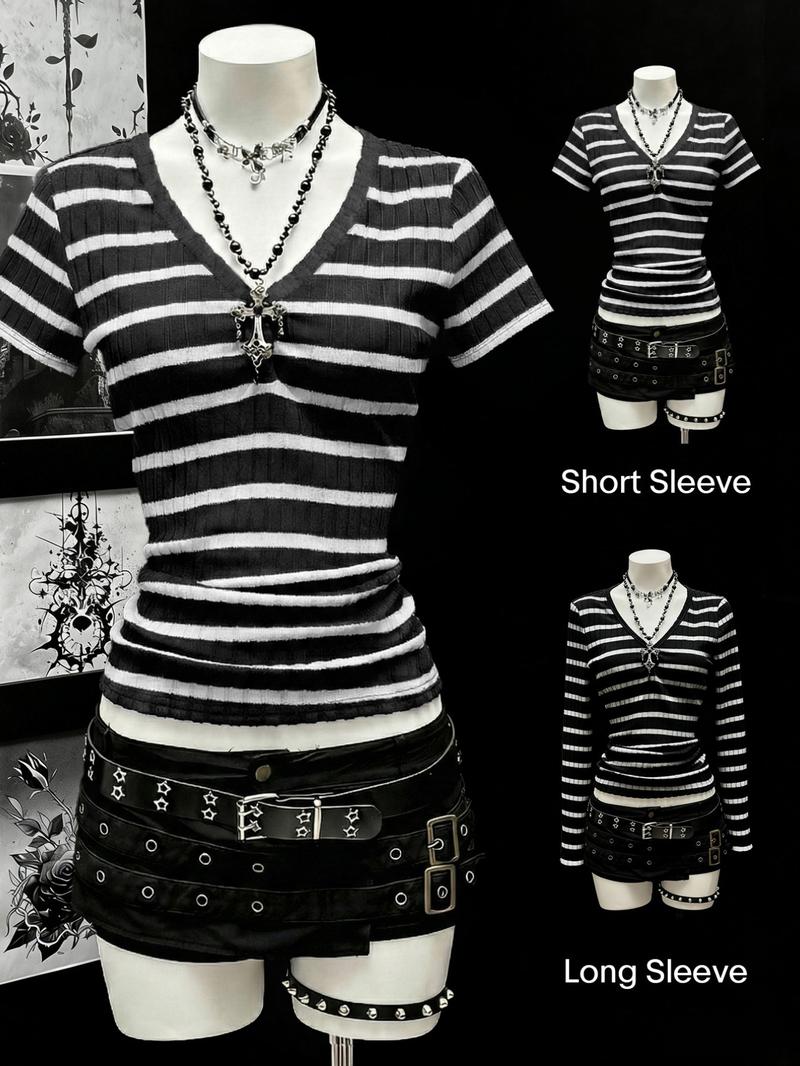 Women's long sleeved and short sleeved T-shirt Gothic style black gray striped V-neck slim knit top, with a close fitting knit material that looks slim and creates a niche Gothic atmosphere.