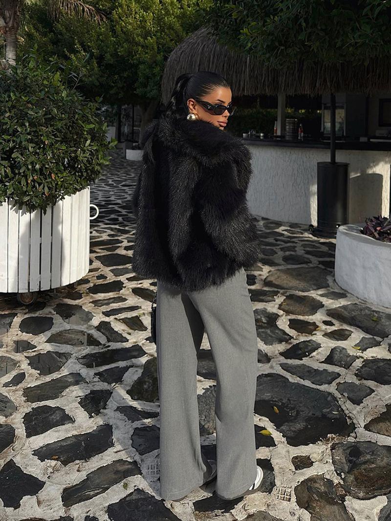 Women's Faux Fur Coat, Winter Street Style Casual Loose Short Large Collar High-End Fluffy Outerwear