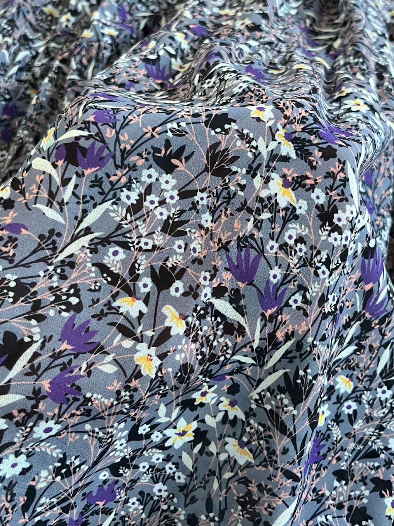 Women's Ditsy Floral Midi Skirt, Casual High-Waisted A-Line Design, Loose Fit Long Skirt for Spring & Fall, Elegant Vacation Style