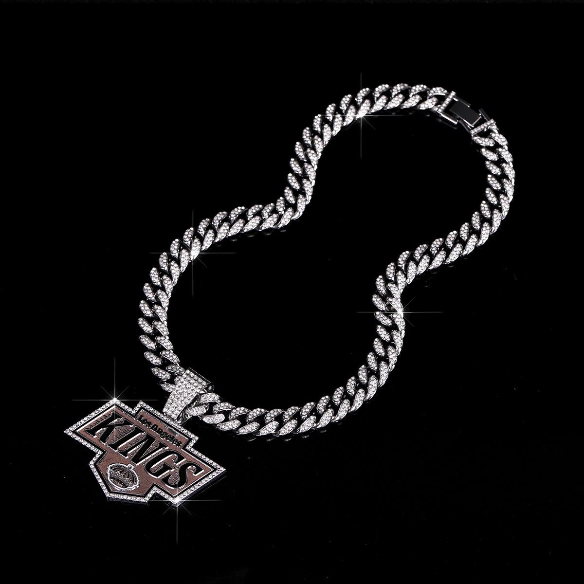 Fashionable Oil-drip NHL Ice Hockey Kings Team Pendant Necklace Hip-hop Full Diamond Cuban Chain Necklace