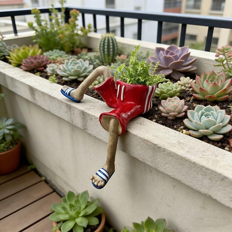 Resin Statue Base Planter, Ideal for Succulents, Cacti, Small Plants, Outdoor Use, Modern Home Office Decor, Balcony Ornament