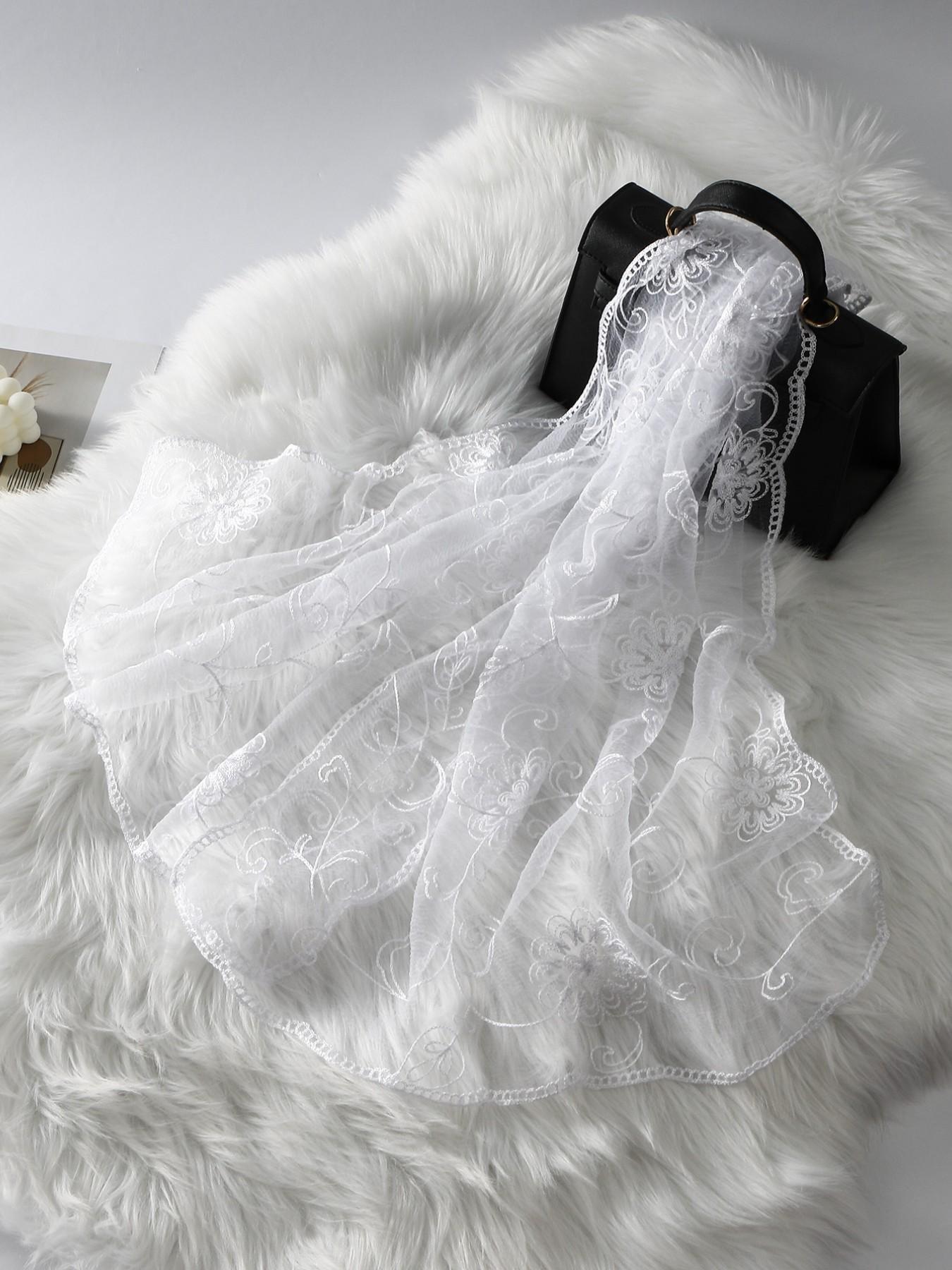 Breathable Floral Embroidered Hijab, Comfortable Summer Muslim Accessory, Lightweight Mesh Design, Ideal for Warm Weather