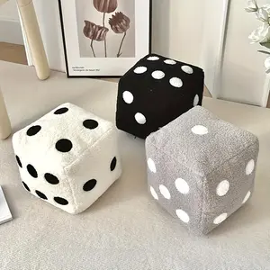1 Pcs Unique Dice Shaped Plush Pillow, Soft Stuffed Cubic Cube Decorative Cushion, Funny Simulation Dice Plush Pendant Doll, Creative Sofa Back Pillow for Home Bedroom Game Room Party Decor