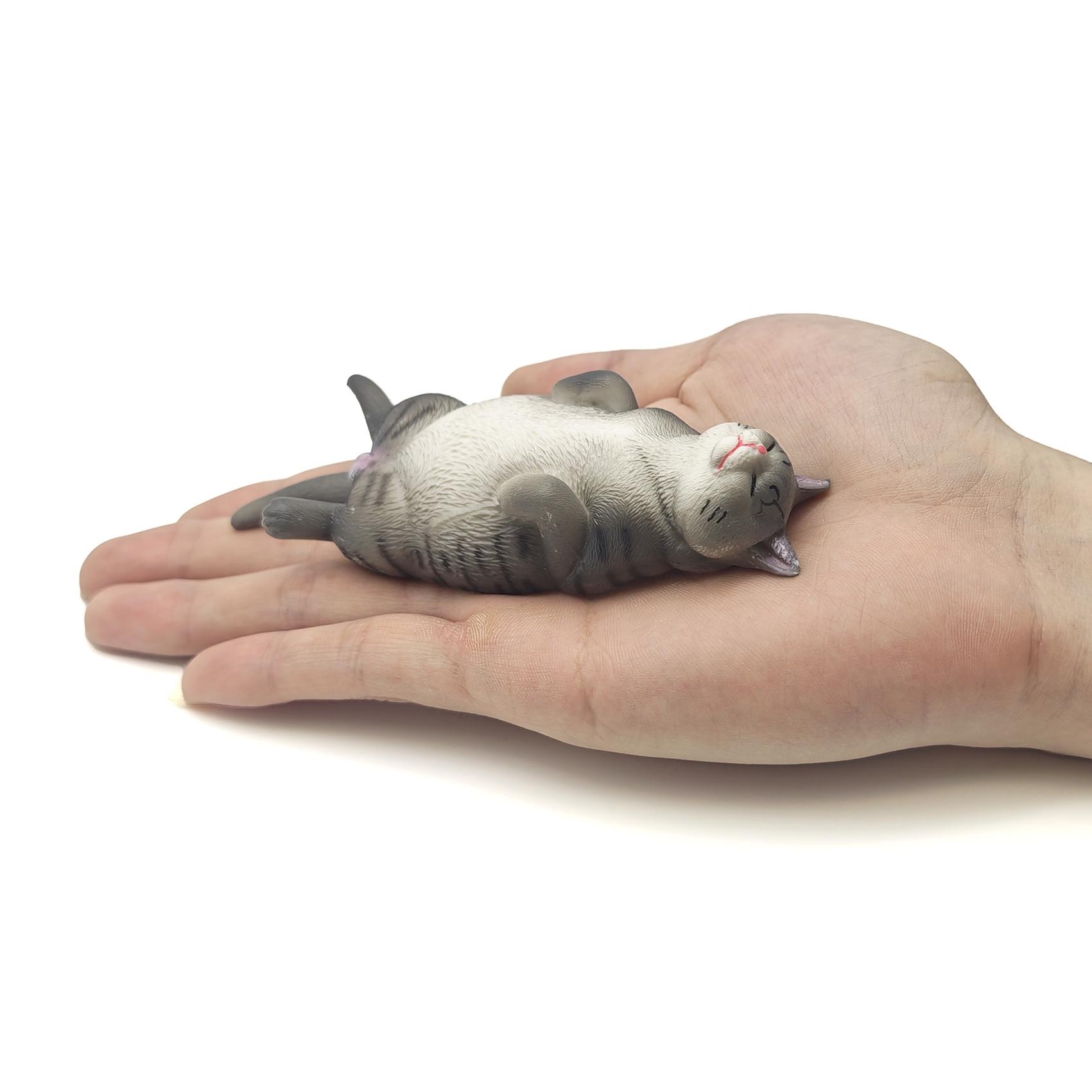 Sleeping Cat Statue Mini Animal Model, Solid Simulation Sculpture, Perfect for Home Decor, Farm Decoration, Birthday Gift