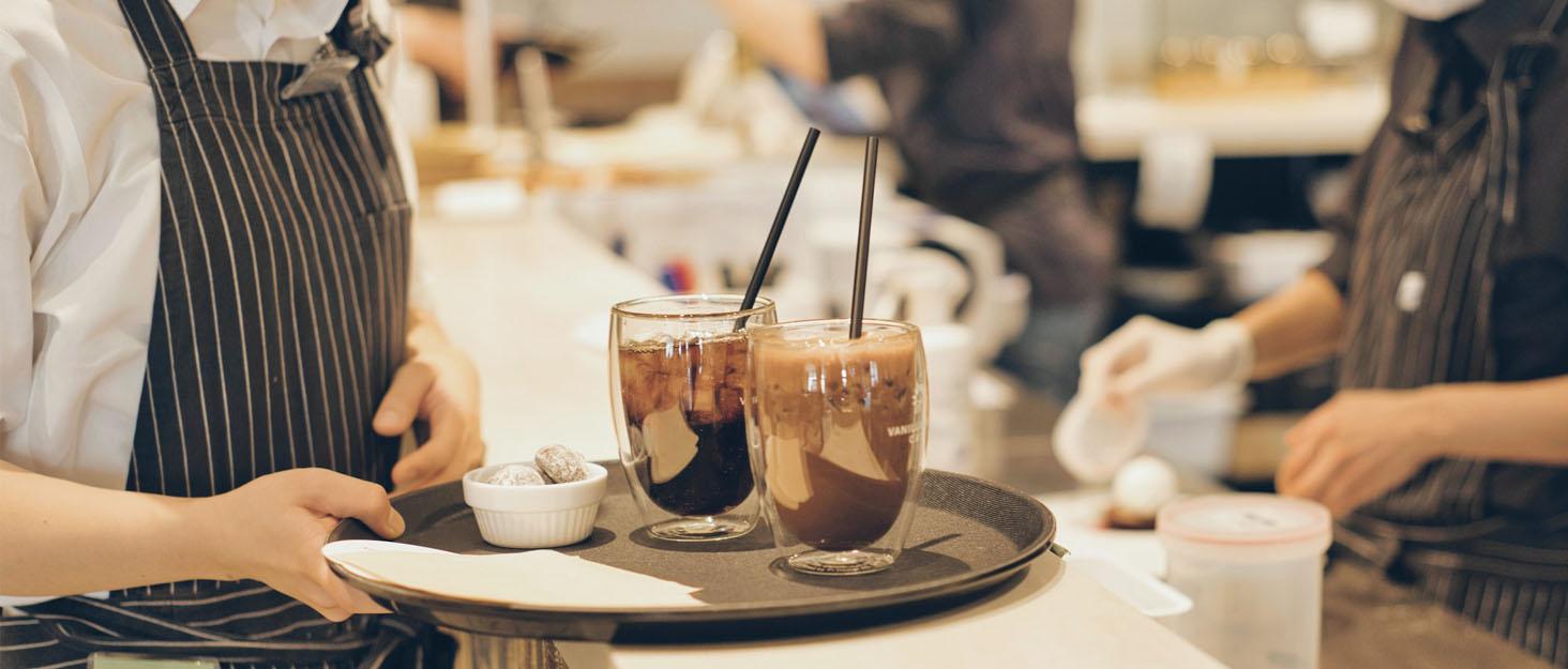 Men's Women's Non Slip Shoes, Lightweight Mens Work Shoes & Restaurant or Food Service Sneakers