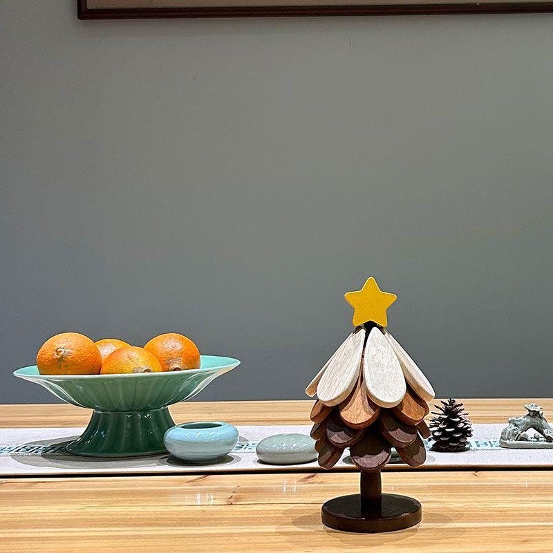 Christmas Tree Heat-Resistant Pad, Elegant Round Wooden Table Mat, Creative Pot Lid, Cup Holder, Bowl Protector, Decorative Piece