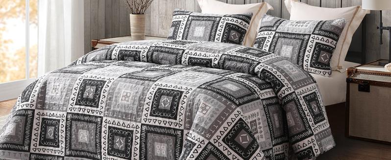 Exclusivo Mezcla Reversible Boho Quilt Set, 3 Pieces Plaid Patchwork All Season Bedspreads, Ultra Soft Floral Coverlet Bedding Set with Printed Pattern (1 Quilt, 2 Pillow Shams)