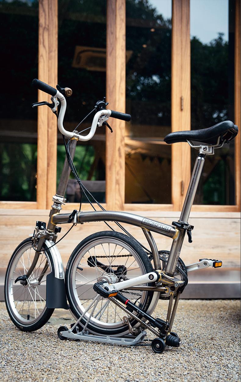 ROCKBROS Folding Bike Pedals Aluminum Alloy Foldable Bicycle Pedals 9/16 Inch Lightweight with Reflective Strips&Non Slip for Folding Bike, Electric Bike