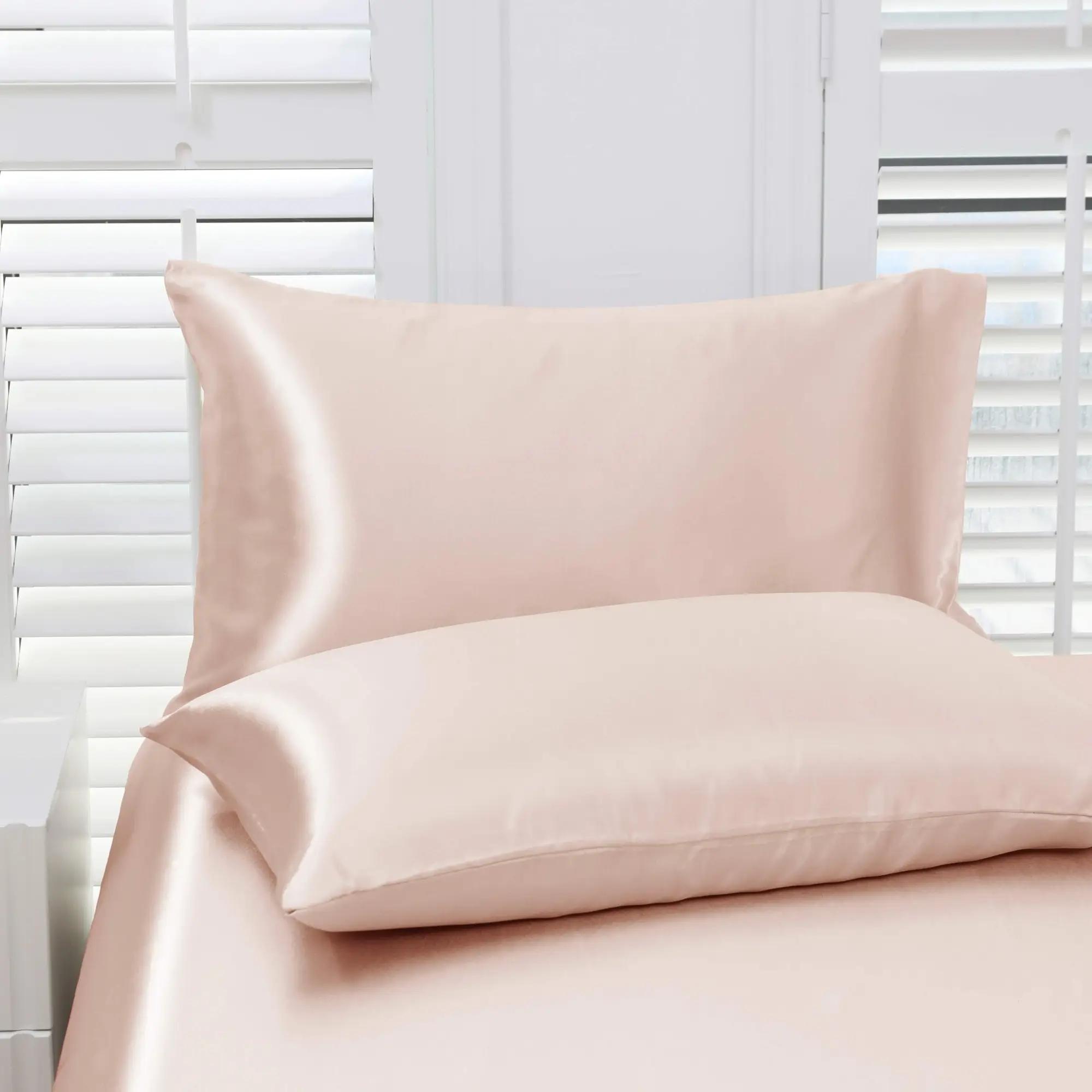 Silky Polyester Satin Bedding Set, Satin Bed Sheets, Soft Breathable Fabric, Perfect for Home Bedroom Dormitory Hotel Use, Valentine's Day New Year Gift Idea