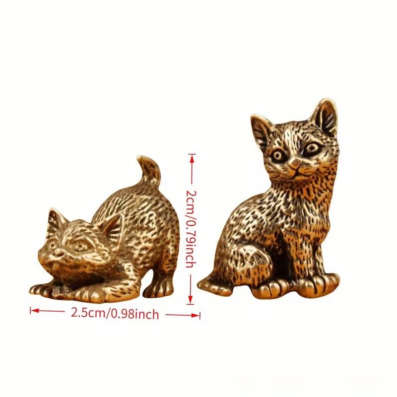 Retro brass miniature kitten, desktop decorative figurine of a simulated animal. No electricity required. Perfect gift for cat lovers. Cat-themed gift, desktop decoration, art sculpture, intricate craftsmanship, decorative sculpture