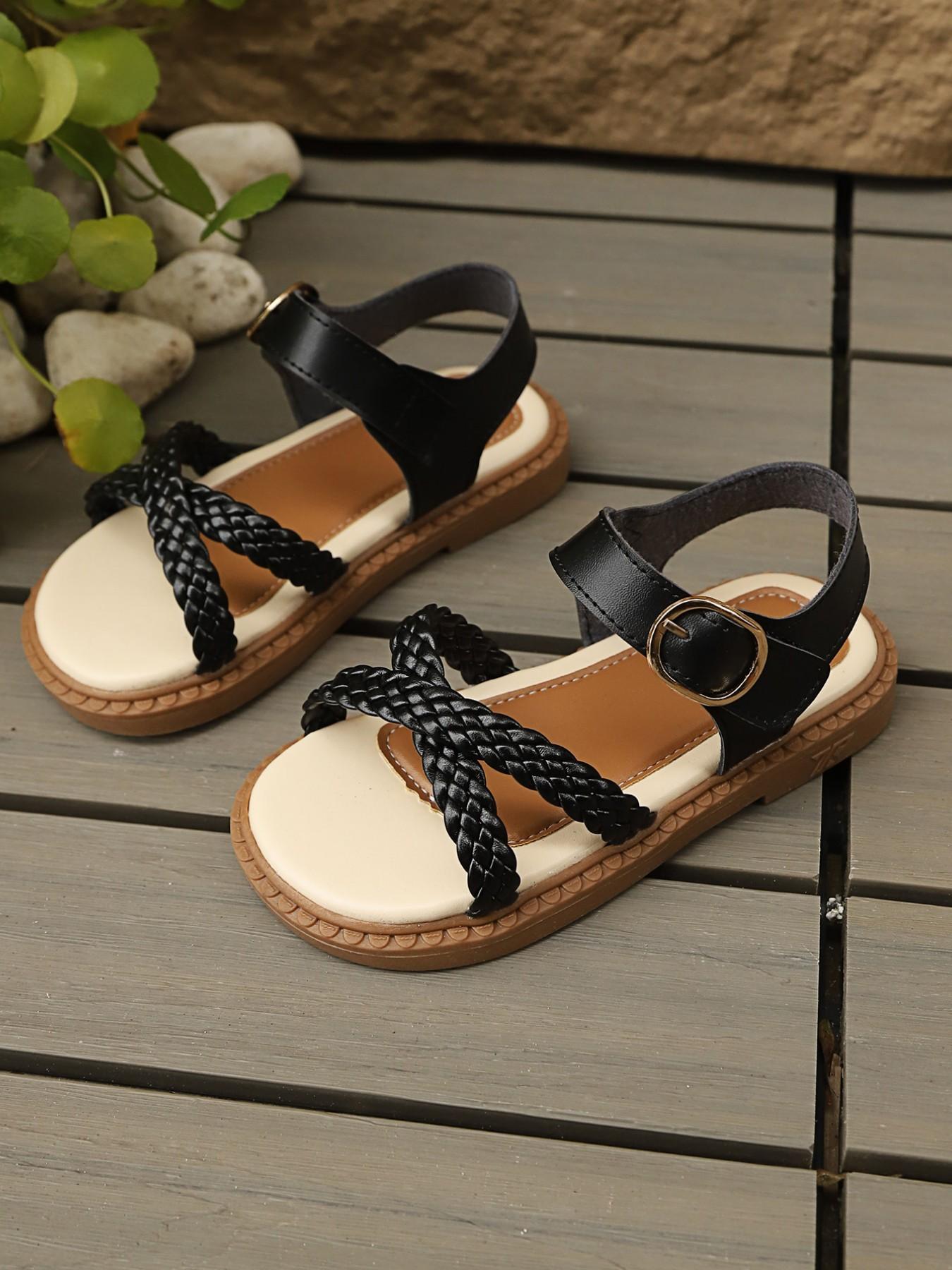 Kids Braided Crisscross Sandals, Adjustable Buckle, Non-Slip Soft Sole, Cute Style, PU Leather Upper, Rubber Sole, Plain Pattern