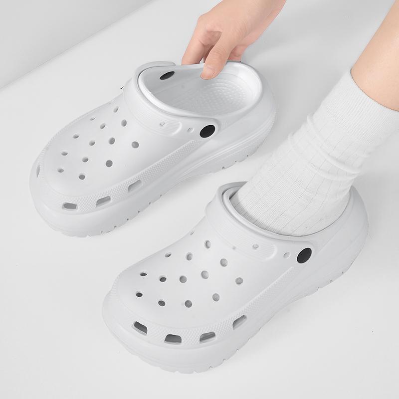 Classic Thick Sole Cloud Shoes for Men and Women, Eva Material, Casual Style, All Seasons, Solid Pattern, Less Than Ankle Height