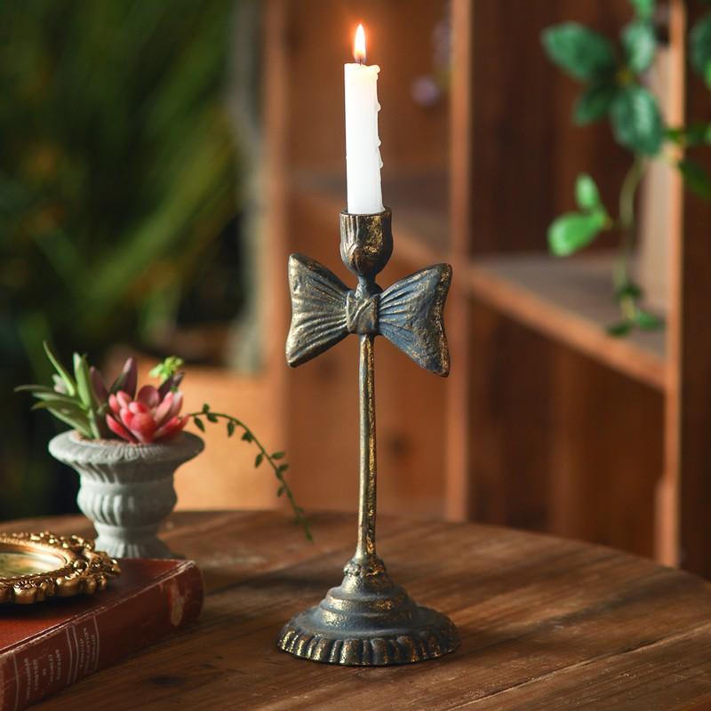 American-Style Vintage Distressed Ironwork Carved Candlestick, Decorative Handicrafts for Living Room Entrance Display, Creative Home Décor Item