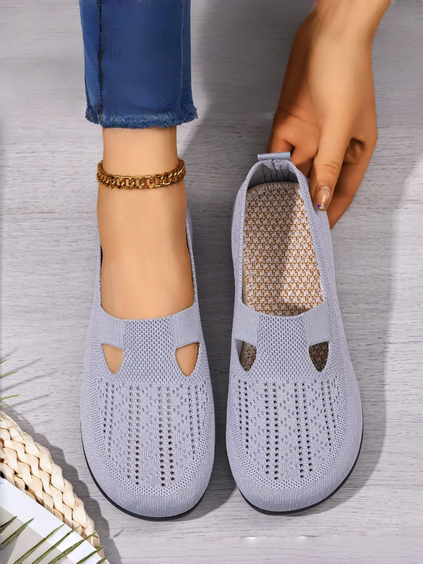 Women's Hollow Knit Slip On Flats, Lightweight Knitted Loafer Shoes, Casual Flat Walking Footwear, Daily Comfort Slip On Shoes for Shopping Stroll Travel