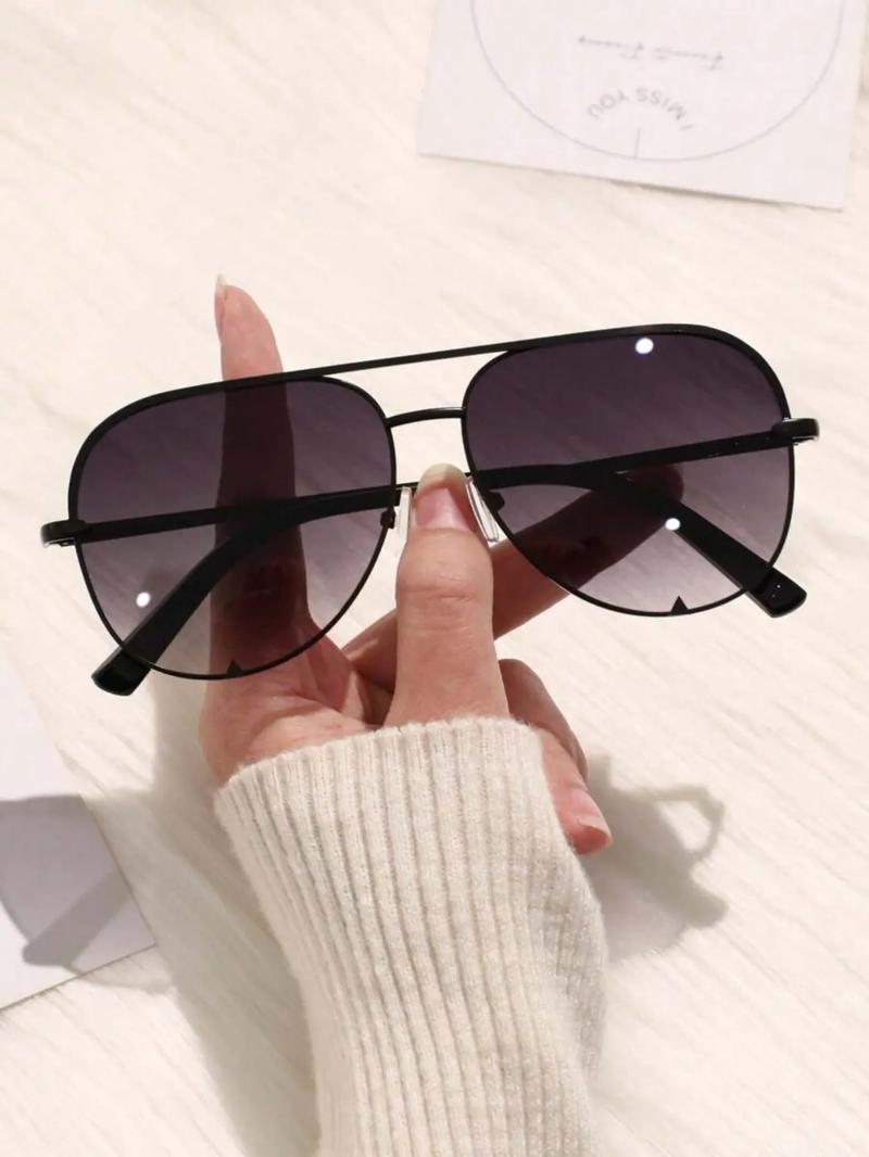 Women's Ombre Tinted Lens Aviator Sunglasses, Trendy Casual Sunglasses for Everyday Use, Fashion Accessories for Outdoor Activities